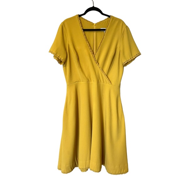 Dress The Population Dominique Fit & Flare Dress in Yellow (XXL) - Picture 6 of 11